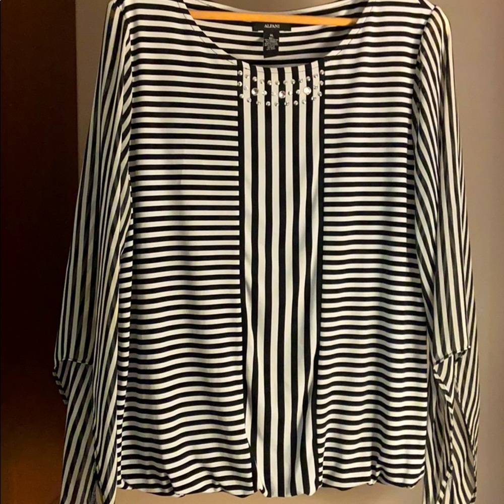 Alfani Top, Size XL, Black/White Stripes